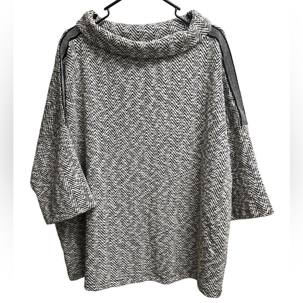 Zenergy by Chicos Grey Herringbone Turtleneck Sweater w/ Rhinstone Details SZ XL